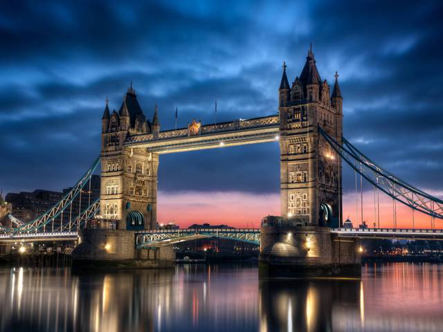 Londres, París e Italia (bus) + Ext. Costa Azul y España 2025-2026